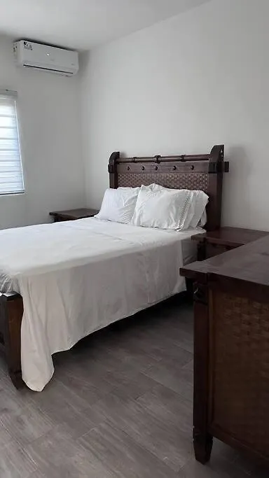 Papaya Apartment Bavaro Just Steps From The Beach. 푼타 카나